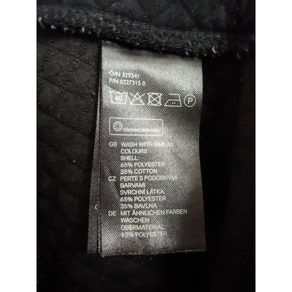 H&M Divided Black Quilted A-line Mini Skirt. XS - Picture 5 of 5
